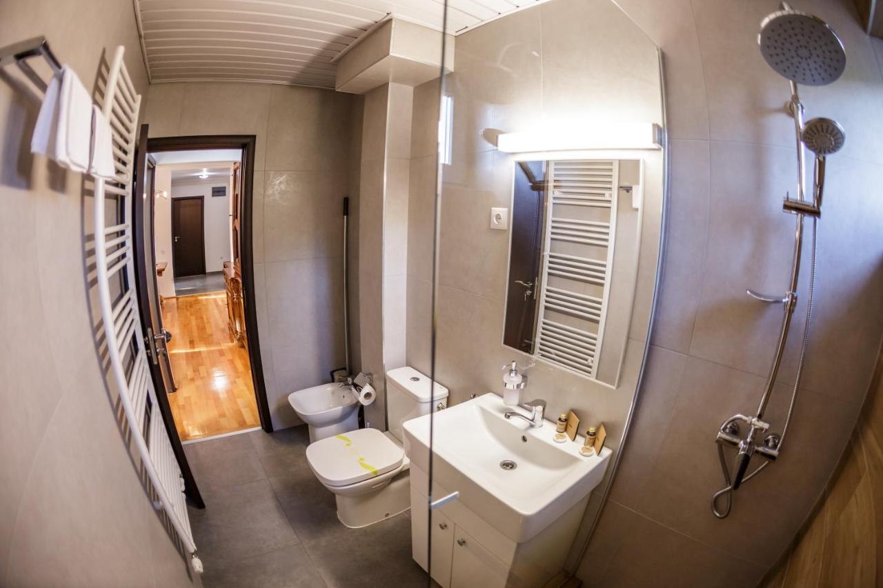 Apartament Family Rivulus 10 Baia Mare Eksteriør bilde
